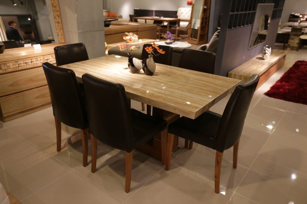 Discover key features of luxury modern dining room sets with sleek designs and elegant decor